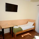 Bed & Breakfast Szarszo Panzio Balatonszarszo
