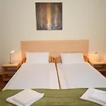 Szarszo Panzio 4* Balatonszarszo
