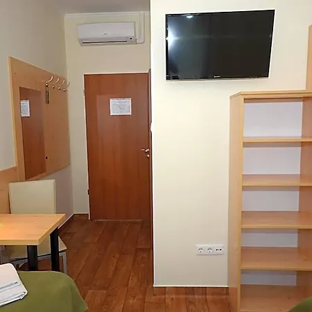 Szarszo Panzio 3*