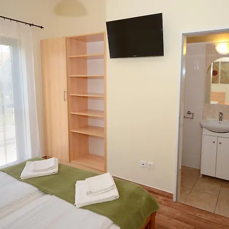 Szárszó Panzió Panzió 4*