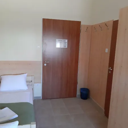 Bed & Breakfast Szarszo Panzio 4*