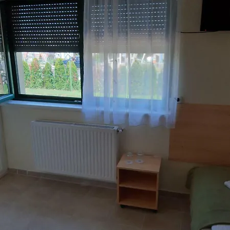 Szárszó Panzió Balatonszarszo