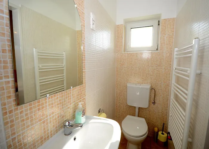 Szarszo Panzio Bed & Breakfast