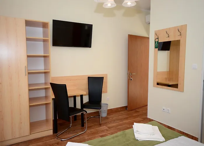 Bed & Breakfast Szarszo Panzio