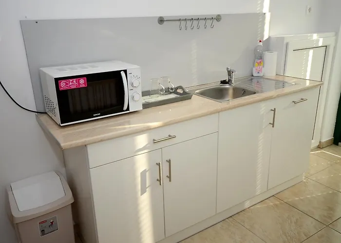 Bed & Breakfast Szarszo Panzio Balatonszarszo