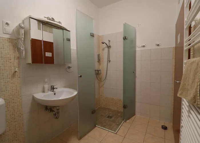 Bed & Breakfast Szarszo Panzio